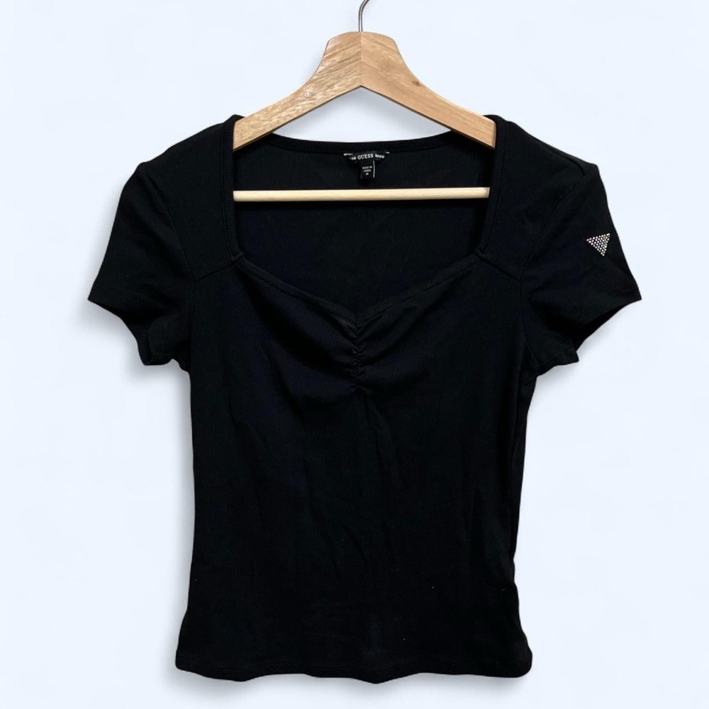 Guess top black